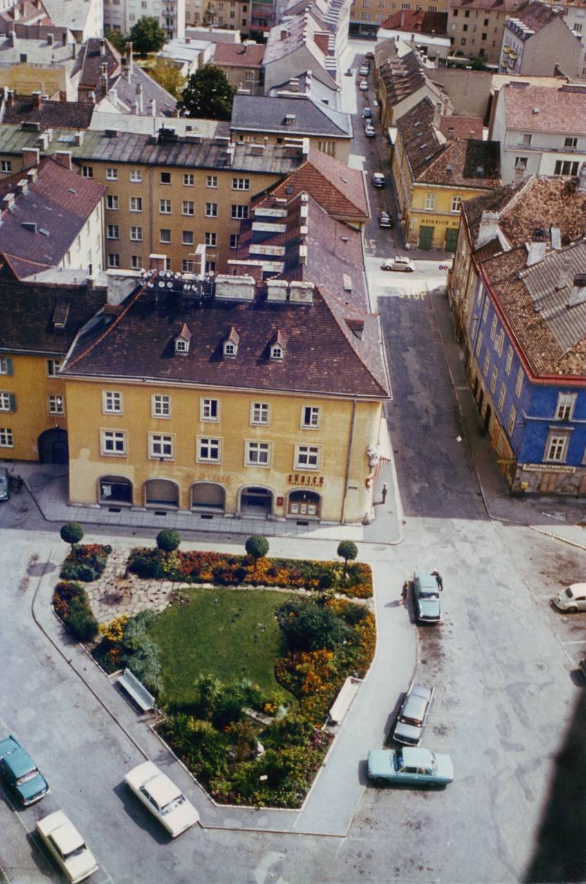 Blick vom Dom auf Domplatz